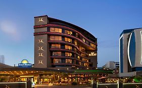 Days Hotel by Wyndham Istanbul Maltepe